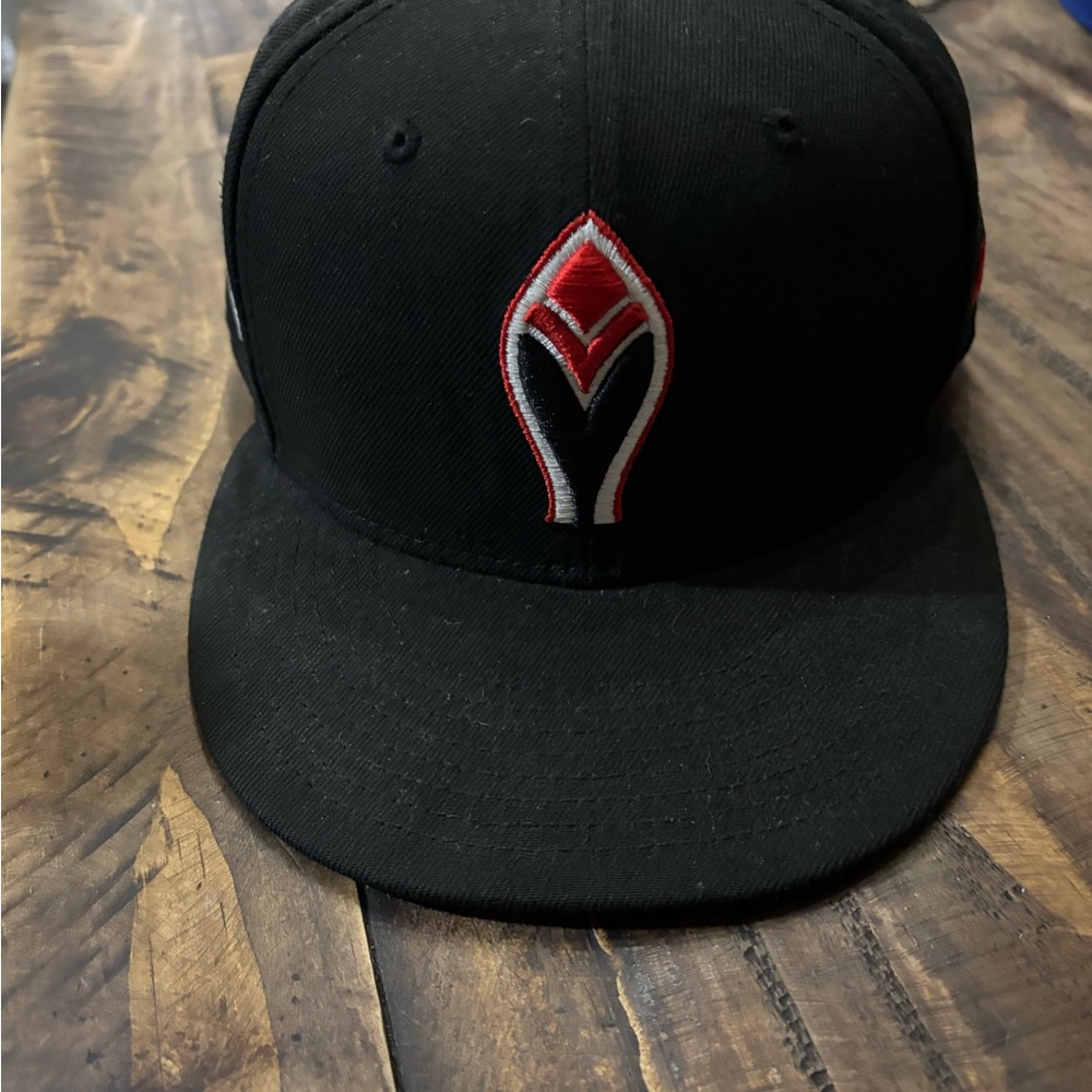 Atlanta Braves (Hank Aaron Tribute)
5950 Fitted Hat Size 7 1/2